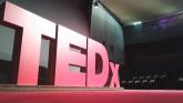 José Mota, Mago More y Eduardo Anitua arrancan risas y aplausos entre los asistentes al TEDx Almendra Medieval